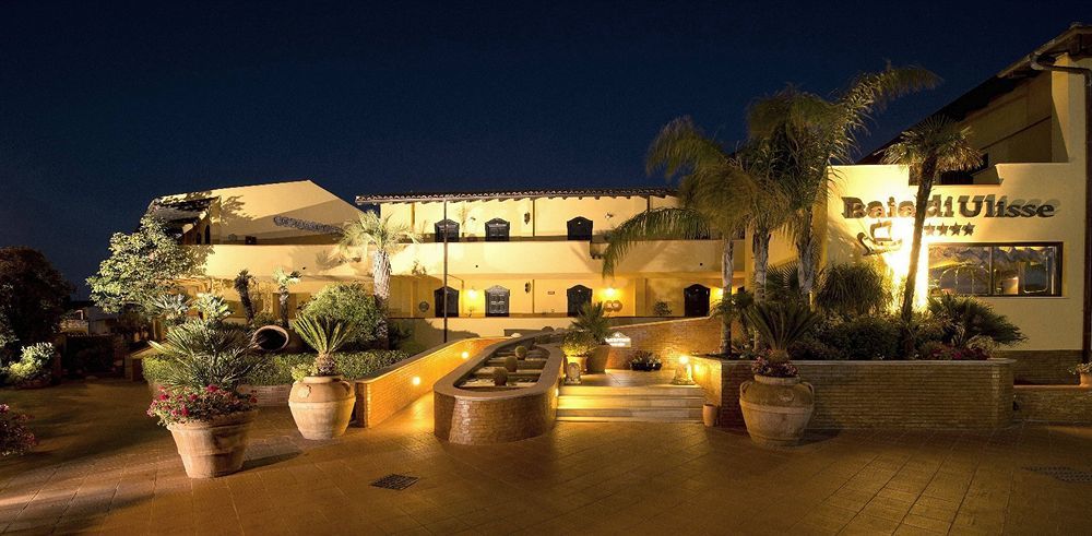 Hotel Baia Di Ulisse Wellness & 4*